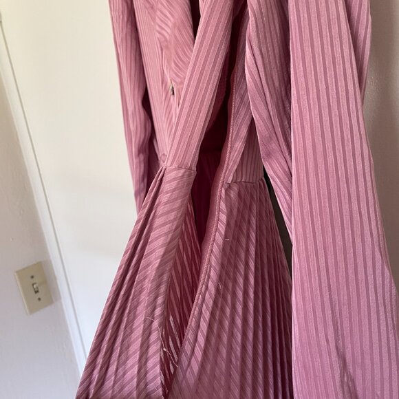 Mauve Pink SHEIN Maxi Dress with Collar and Decorative Buttons Size M (US 6) 🌸🌷🌸 - Picture 4 of 10